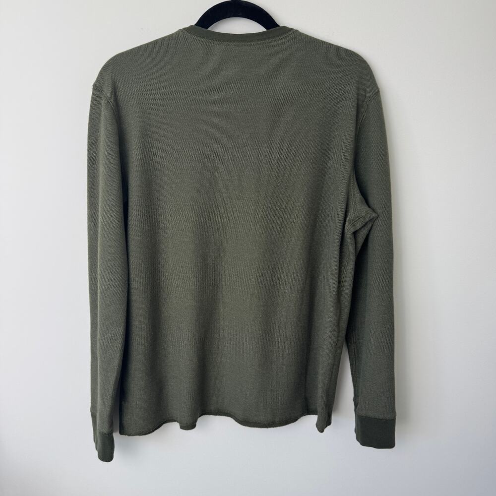 UNTUCKit Schrock Textured Long Sleeve Henley Medium Army Green - Picture 7 of 8